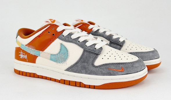 Nike shoes NIKE DUNK SB  Size, 36-45  You can click on the link of the picture below to view more detailed pictures.