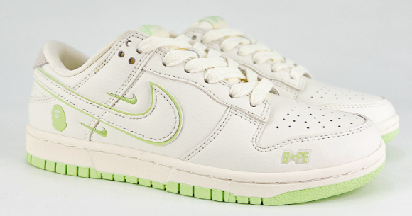 NIKE DUNK SB Nike shoes  Size, 36-45  You can click on the link of the picture below to view more detailed pictures.