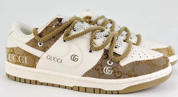 NIKE DUNK SB Nike shoes  Size, 36-45  You can click on the link of the picture below to view more detailed pictures.