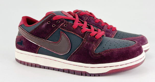 NIKE DUNK SB Nike shoes  Size, 36-45  You can click on the link of the picture below to view more detailed pictures.