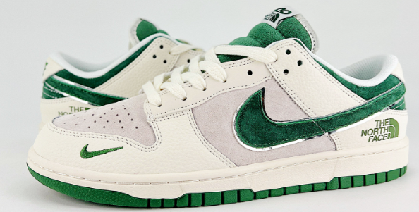 NIKE DUNK SB Nike shoes  Size, 36-45  You can click on the link of the picture below to view more detailed pictures.