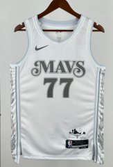 DONCIC 77