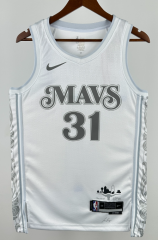 THOMPSON 31