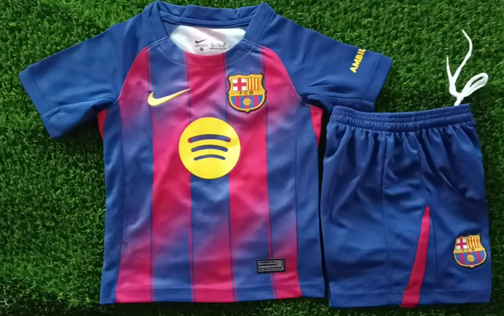 2025 2026 Barcelona  jersey Home and away kids kit 25 26 Barcelona soccer jersey 10-20 days. It will arrive in your country