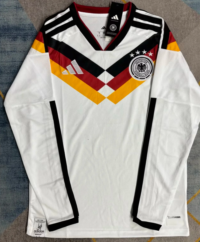 long sleeve 2026 Portugal Mexico  Argentina Germany Italy Japan Columbia Belgium jersey Home away New adult 26 27 Spain soccer jersey 10-18 days. It will arrive in your country