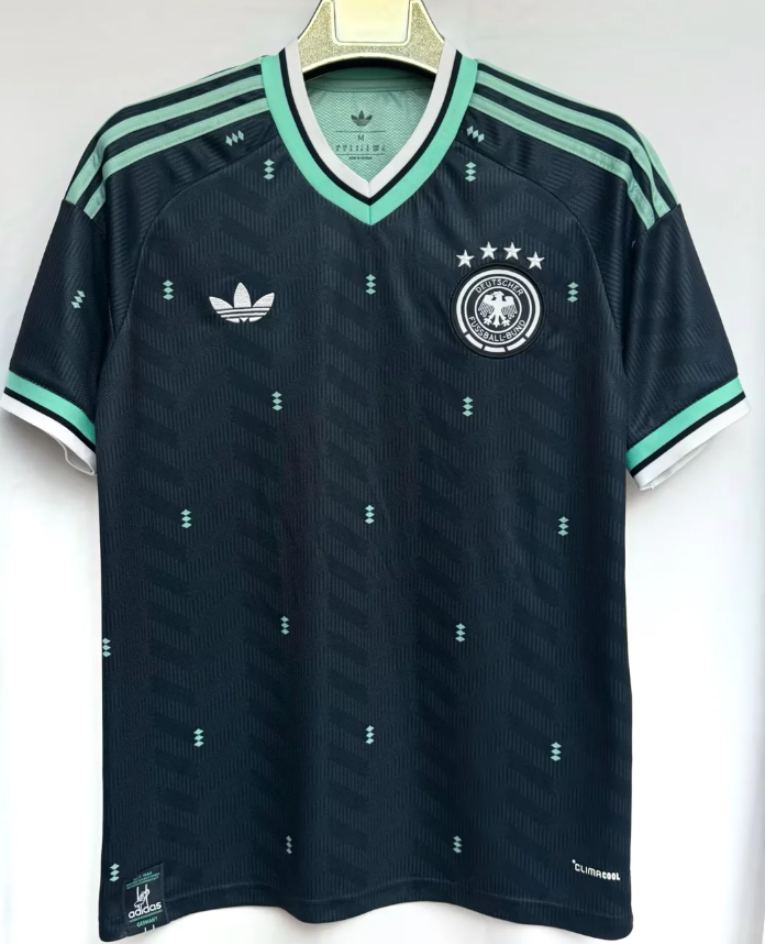 2026 World Cup National Team Germany  jersey Home and away New adult 26 27 Germany soccer jersey 10-20 days. It will arrive in your country