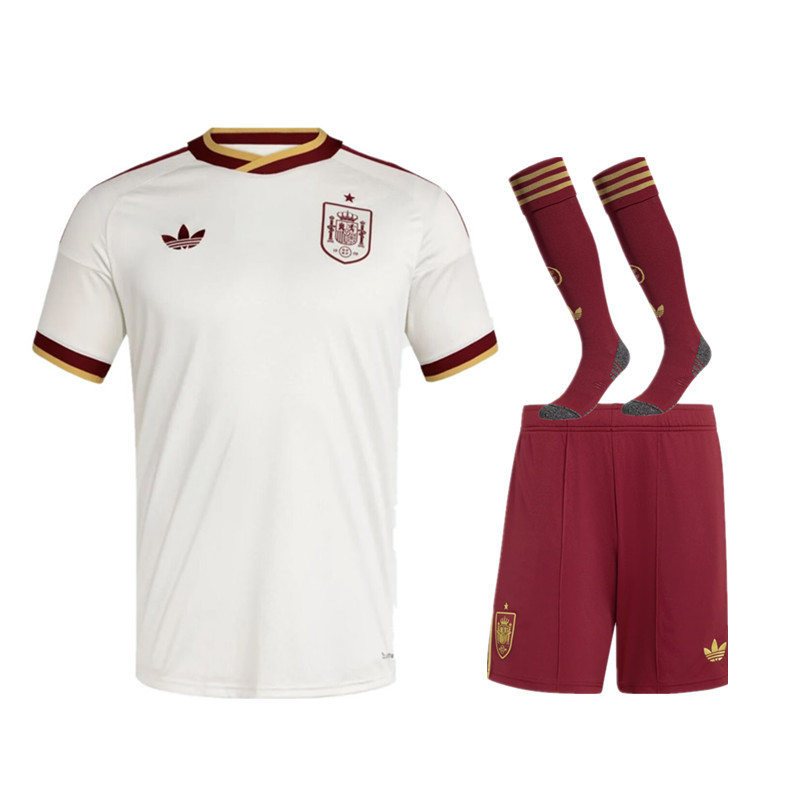 New 26 27 Spain World Cup jersey adult kit kids kit Home and away 2026 2027 Spain World Cup soccer jersey 10-18 days. It will arrive in your country