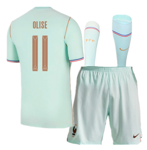 26 27 new France jersey  adult kit  kids kit  Home and away 2026 2027 France soccer jersey 10-18 days. It will arrive in your country
