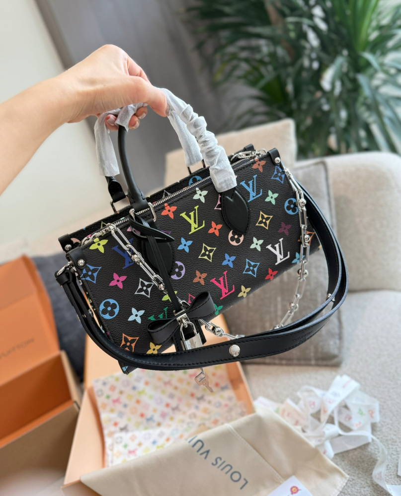 LV Onthego | Subtle Art, Premium Gear for Commuters!