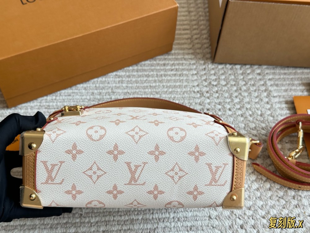 LV Side Trunk | The same style as Gu Ailing's, the dream accessory collection