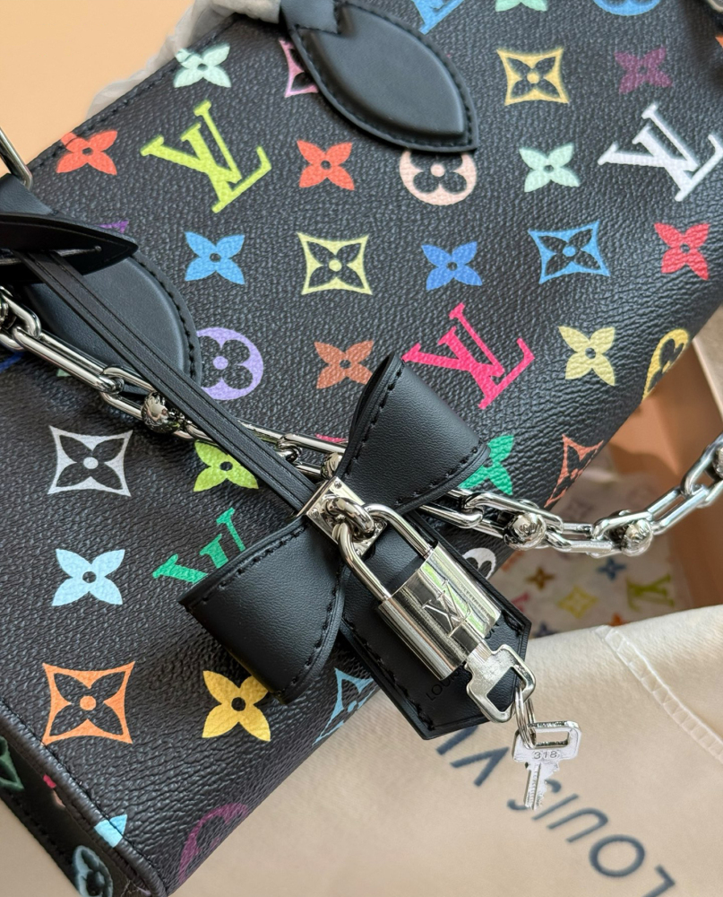 LV Onthego | Subtle Art, Premium Gear for Commuters!