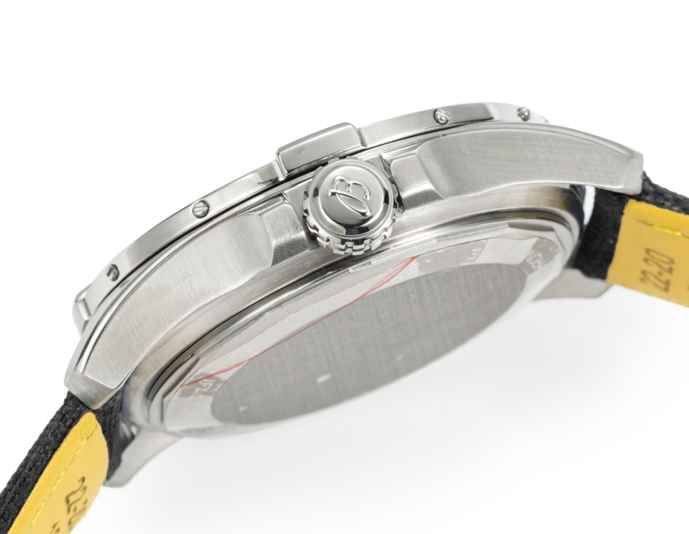 BREITLING Vengeful Hero Series Model