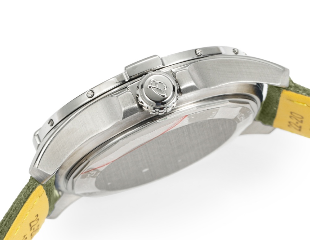 BREITLING Vengeful Hero Series Model