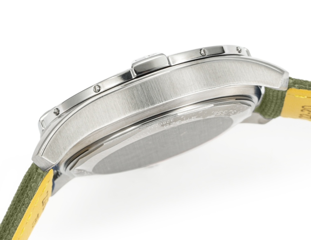 BREITLING Vengeful Hero Series Model