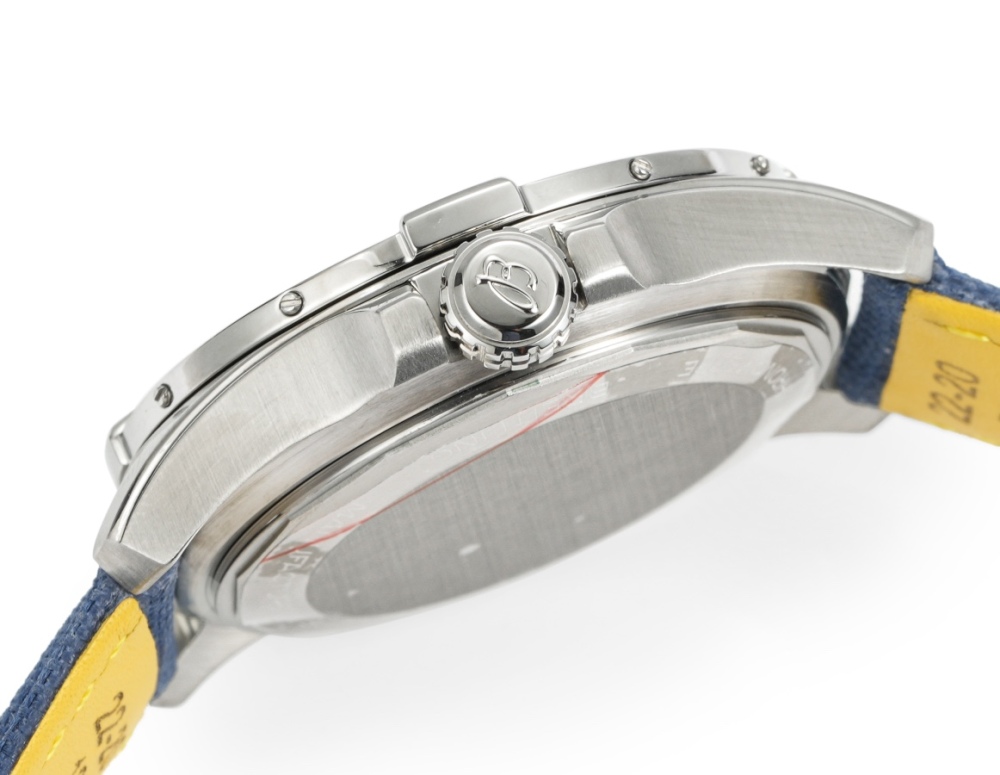 BREITLING Vengeful Hero Series Model