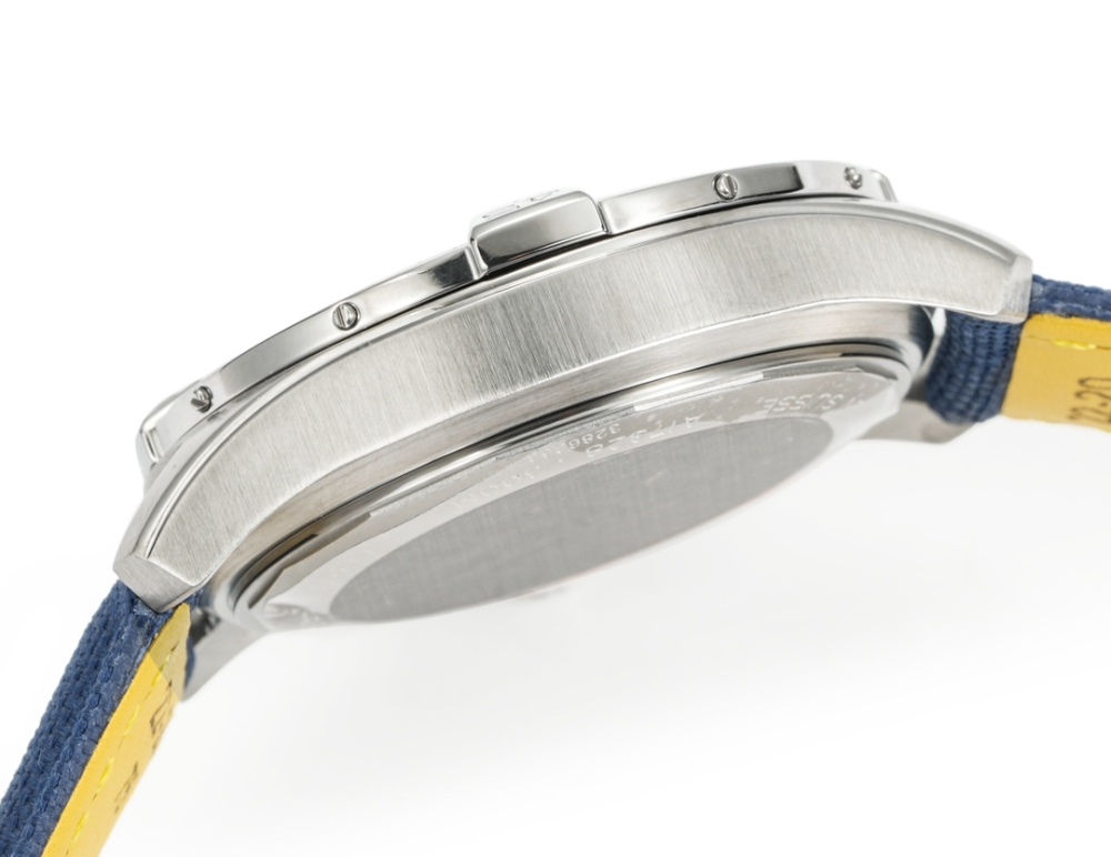 BREITLING Vengeful Hero Series Model