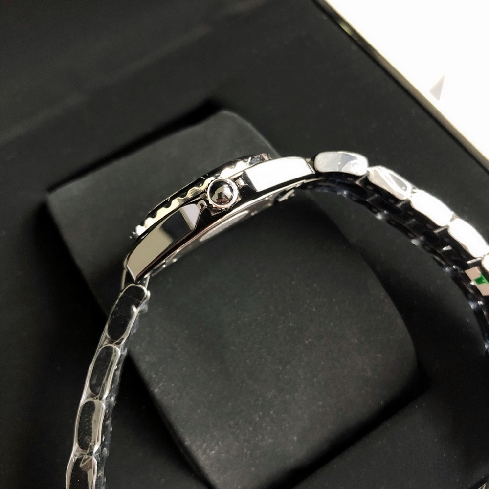 CHANEL J12 Series Quartz Model