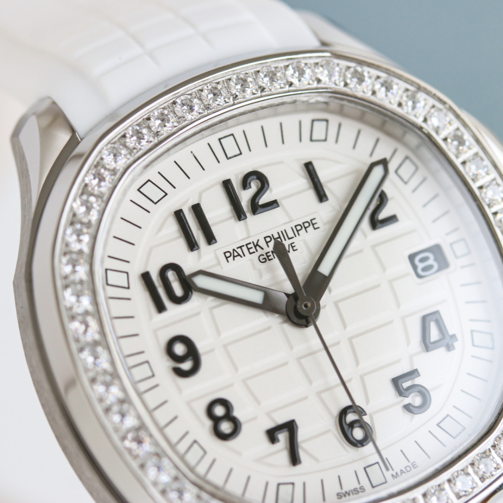 Patek Philippe Aquanaut Luce Wristwatch，Eternal Matt White