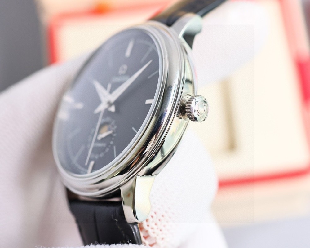 Omega Butterfly Series Men's Watch
