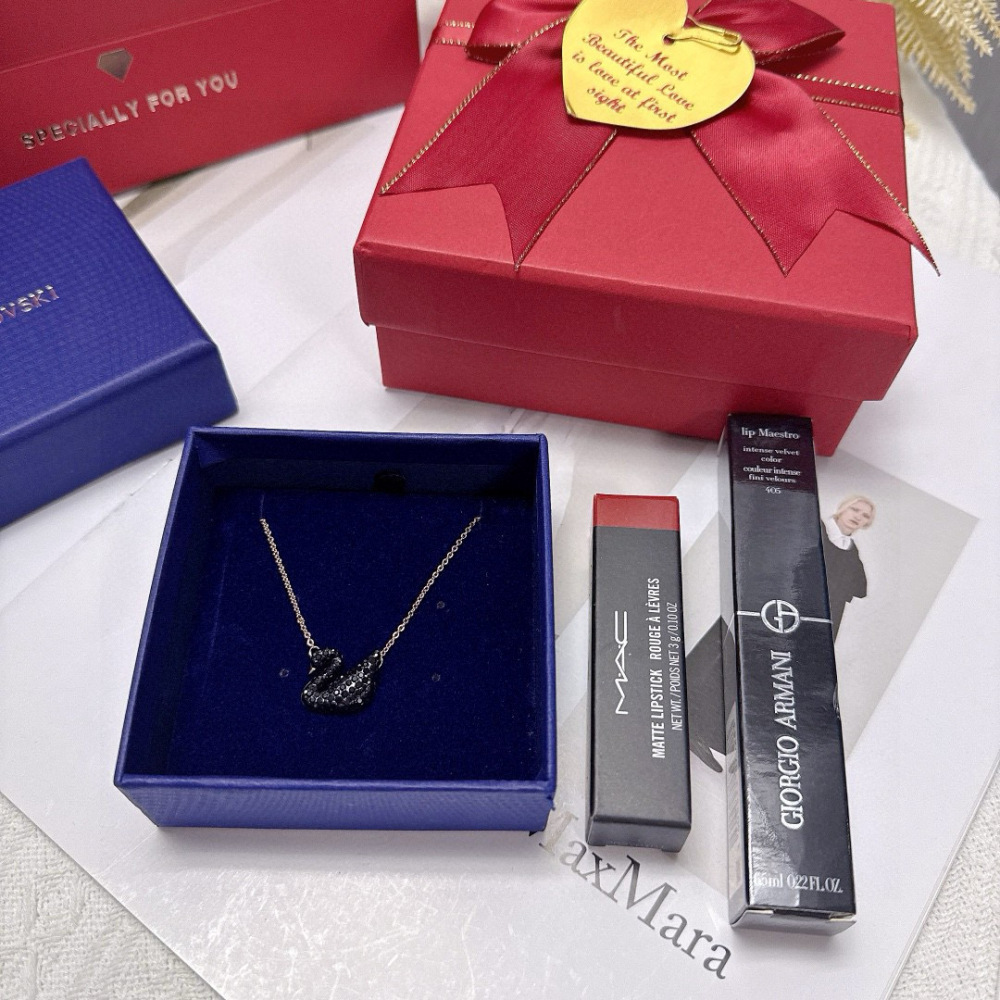Swarovski Black Swan Gift Box
