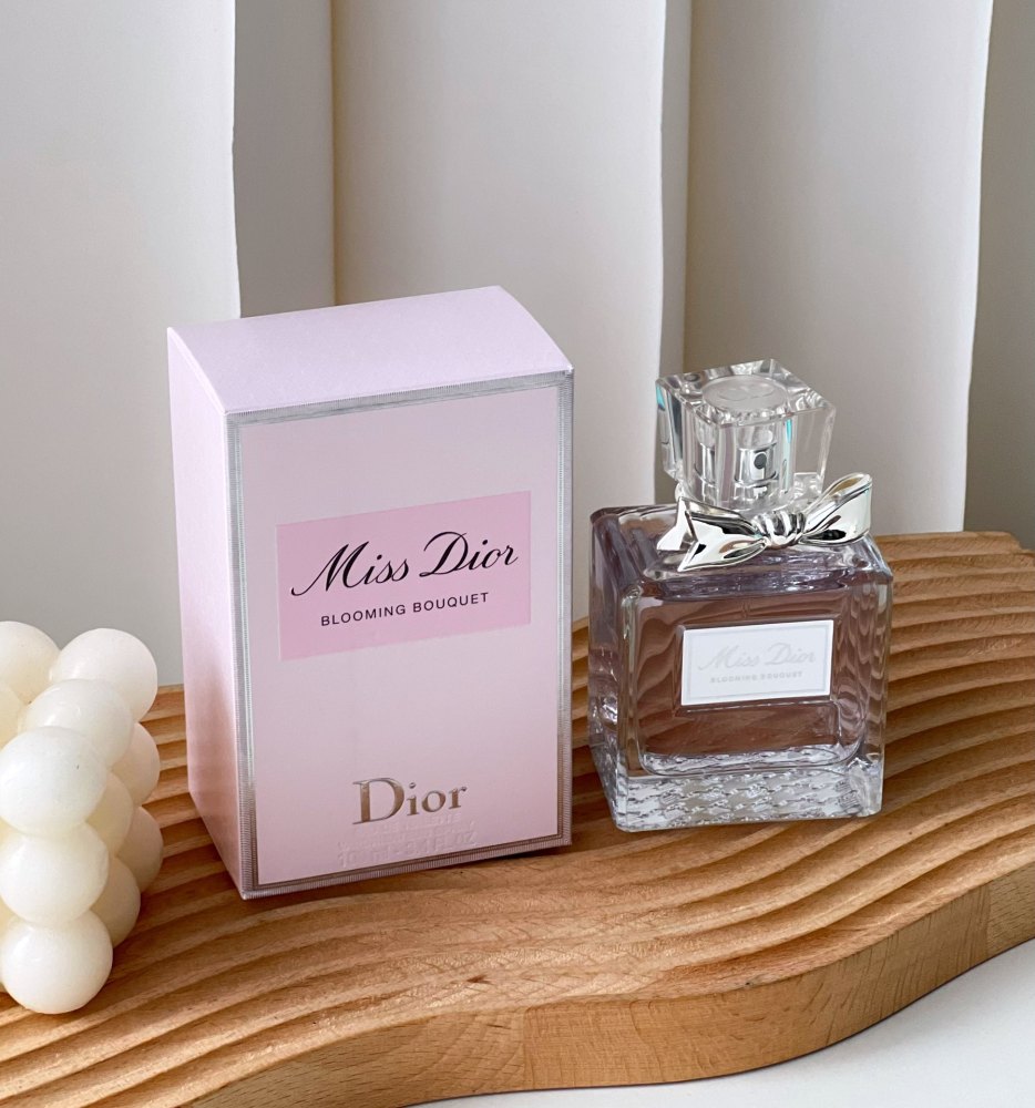 Miss Dior Floral Delicate Fragrance Perfume