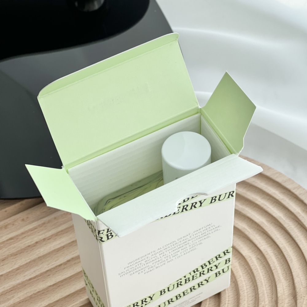 BURBERRY Floral Lady Eau de Parfum