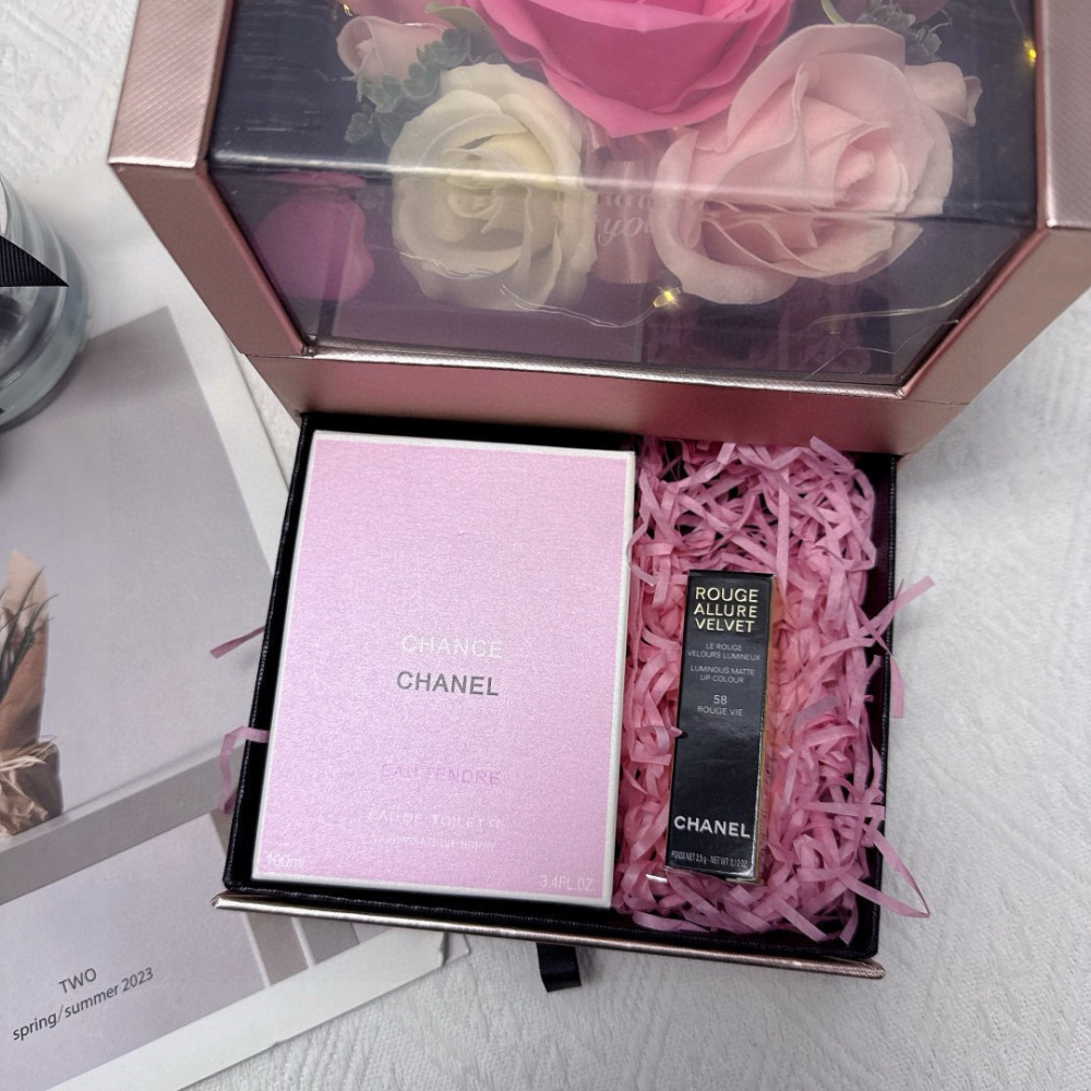 Valentine's Day Gift - Chanel Encounter Pink Double-Layered Metal Gift Box