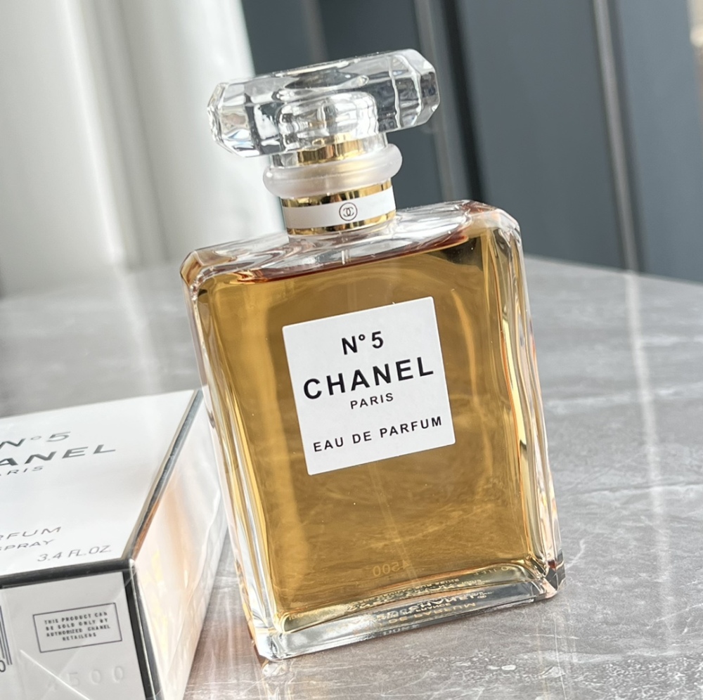 Chanel No. 5 perfume