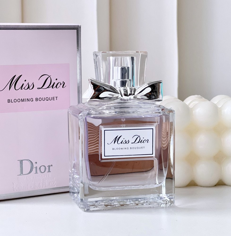 Miss Dior Floral Delicate Fragrance Perfume