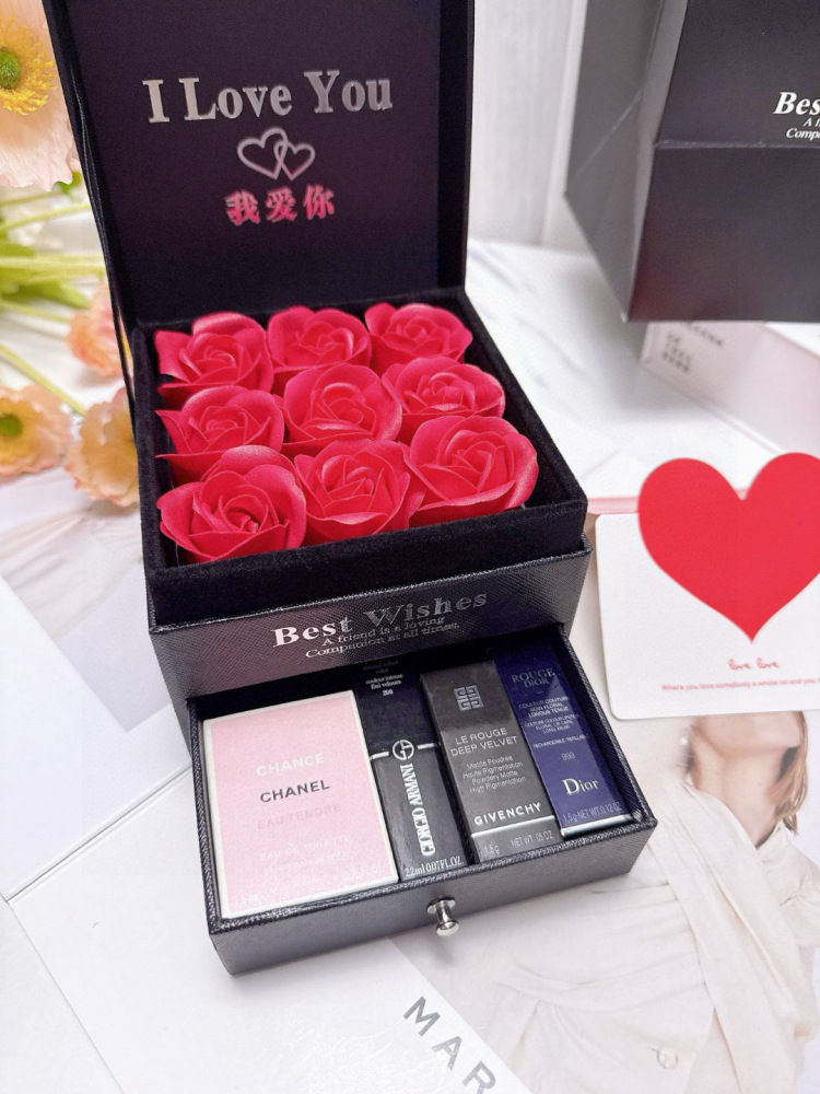 Valentine's Day Gift Box - Love's Name Sample 9 Flower Gift Box
