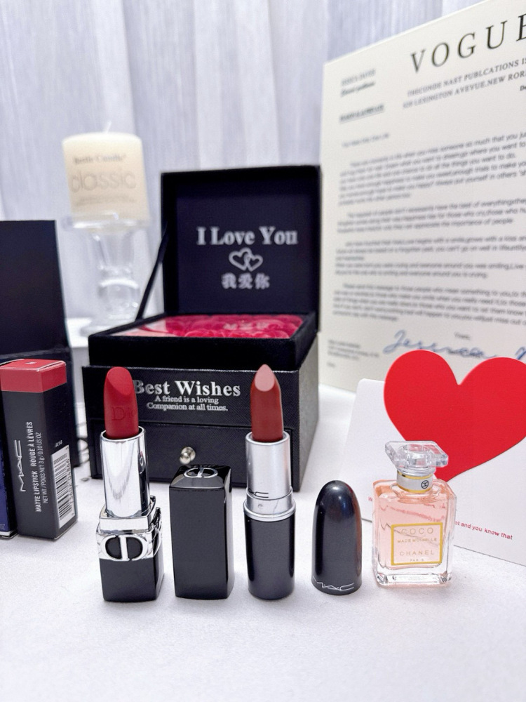 Dior MAC COCO Black 9-Flower Gift Box Perfume