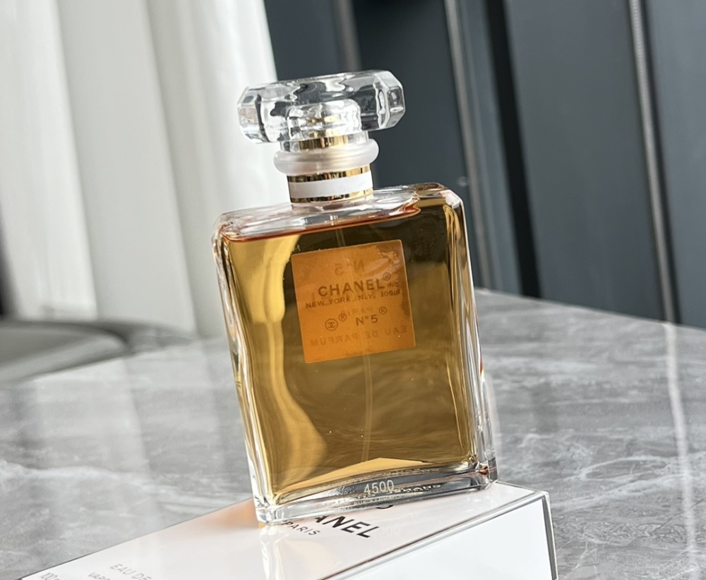 Chanel No. 5 perfume