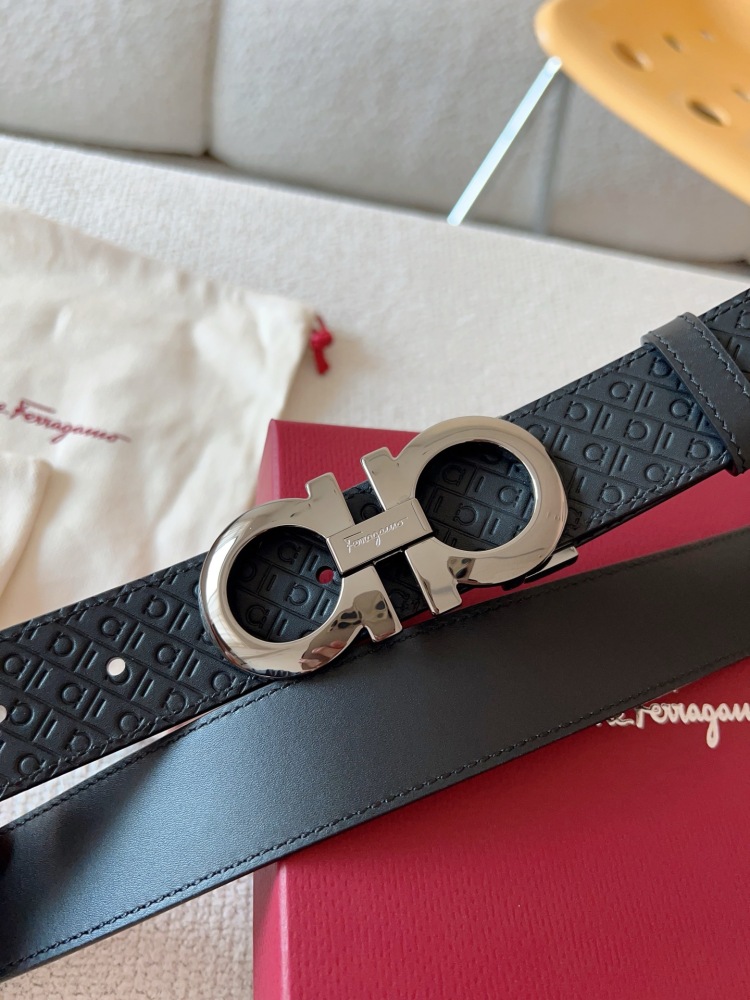 Ferragamo new style belt