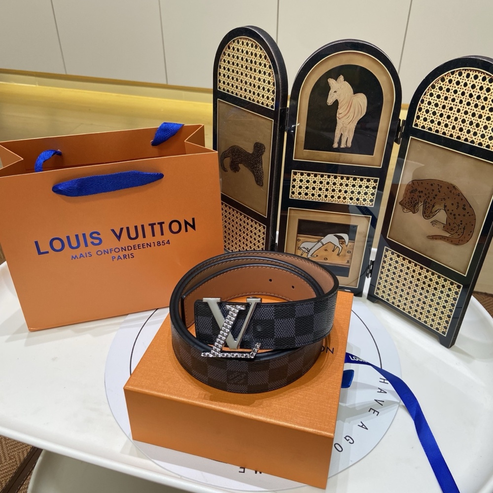 LV classic embossed leather belt