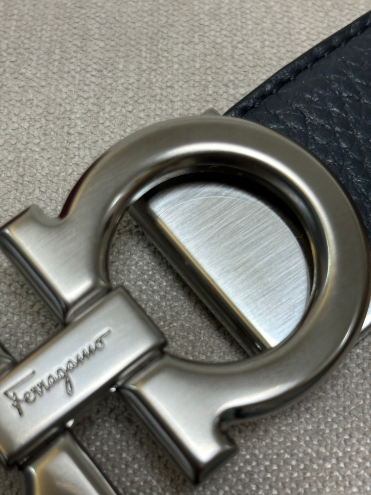 Ferragamo men's leather belt money clip