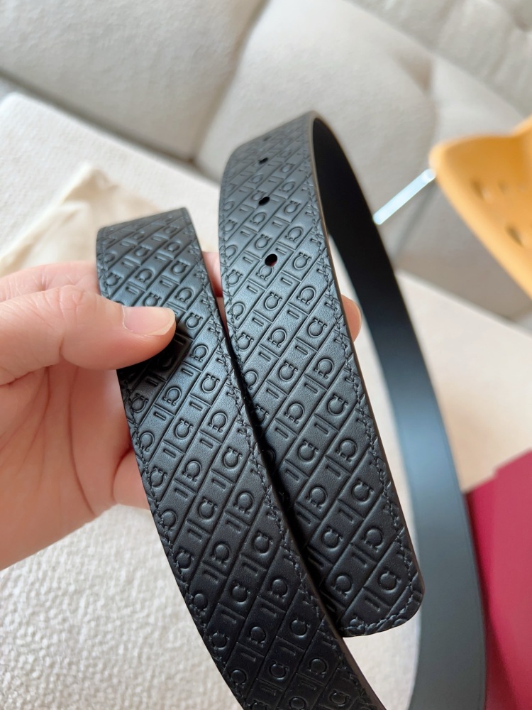 Ferragamo new style belt