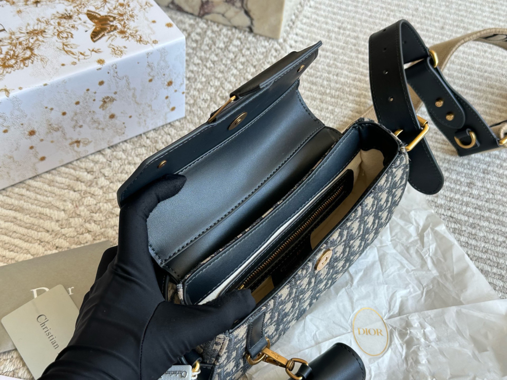 Dior Newstreet Chic Crossbody Bag