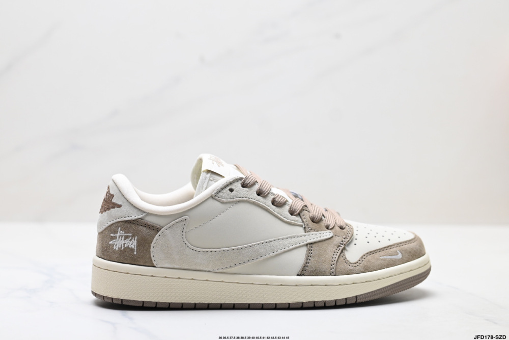 Nike Air Jordan 1 x Travis Scott