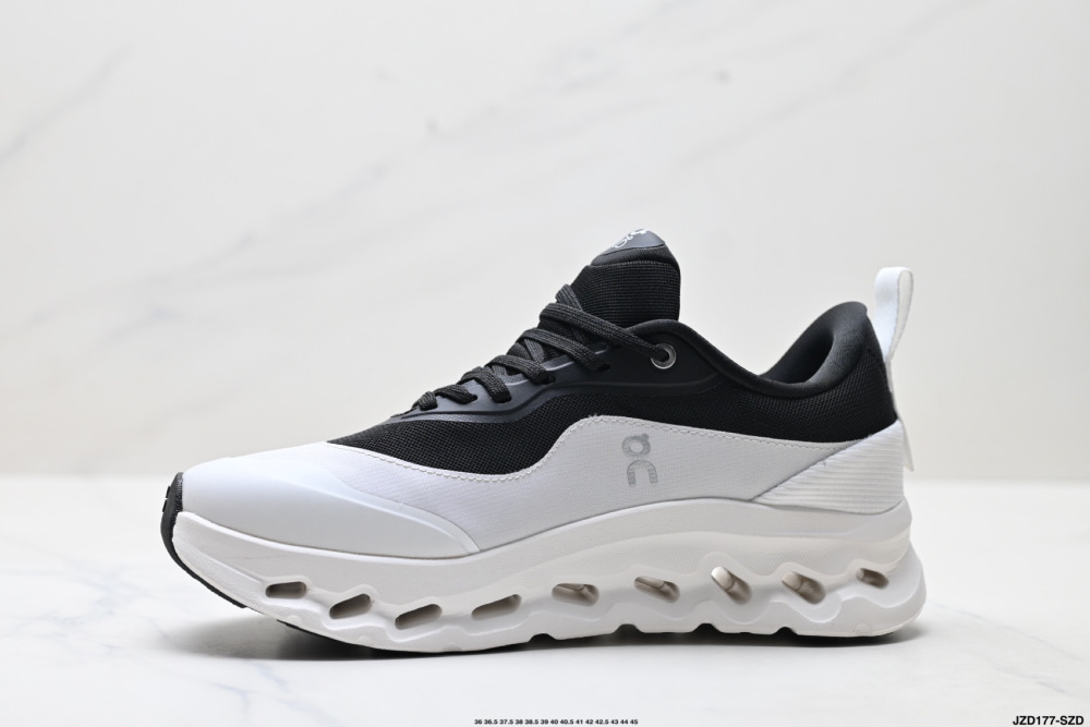 Loewe x On Cloudtilt 2.0