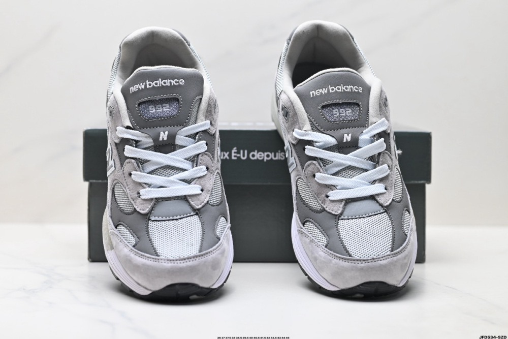 New Balance NB 992 series