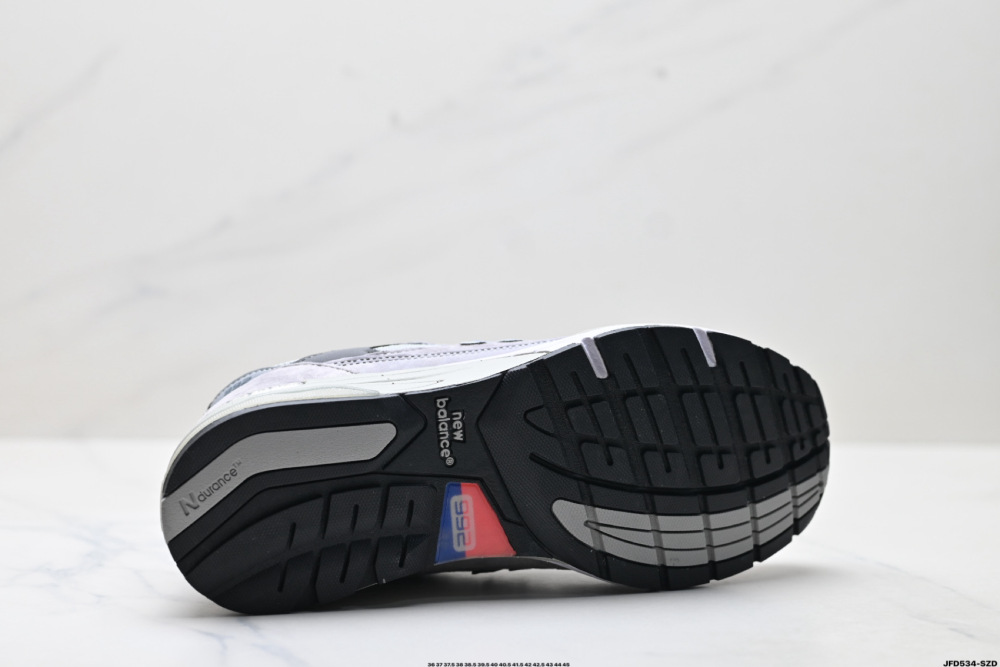 New Balance NB 992 series