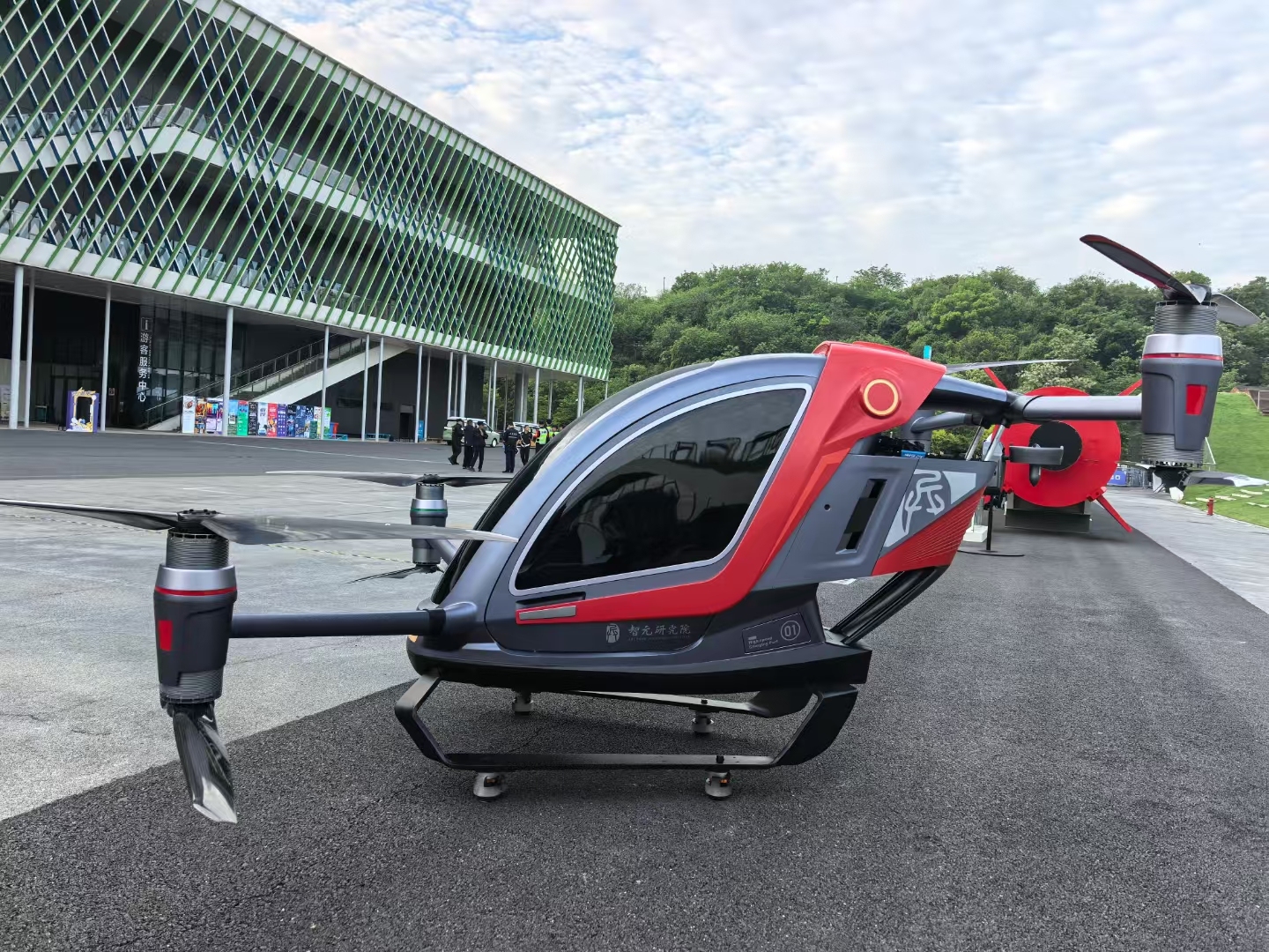 Prototypmodell eines bemannten Flugzeugs