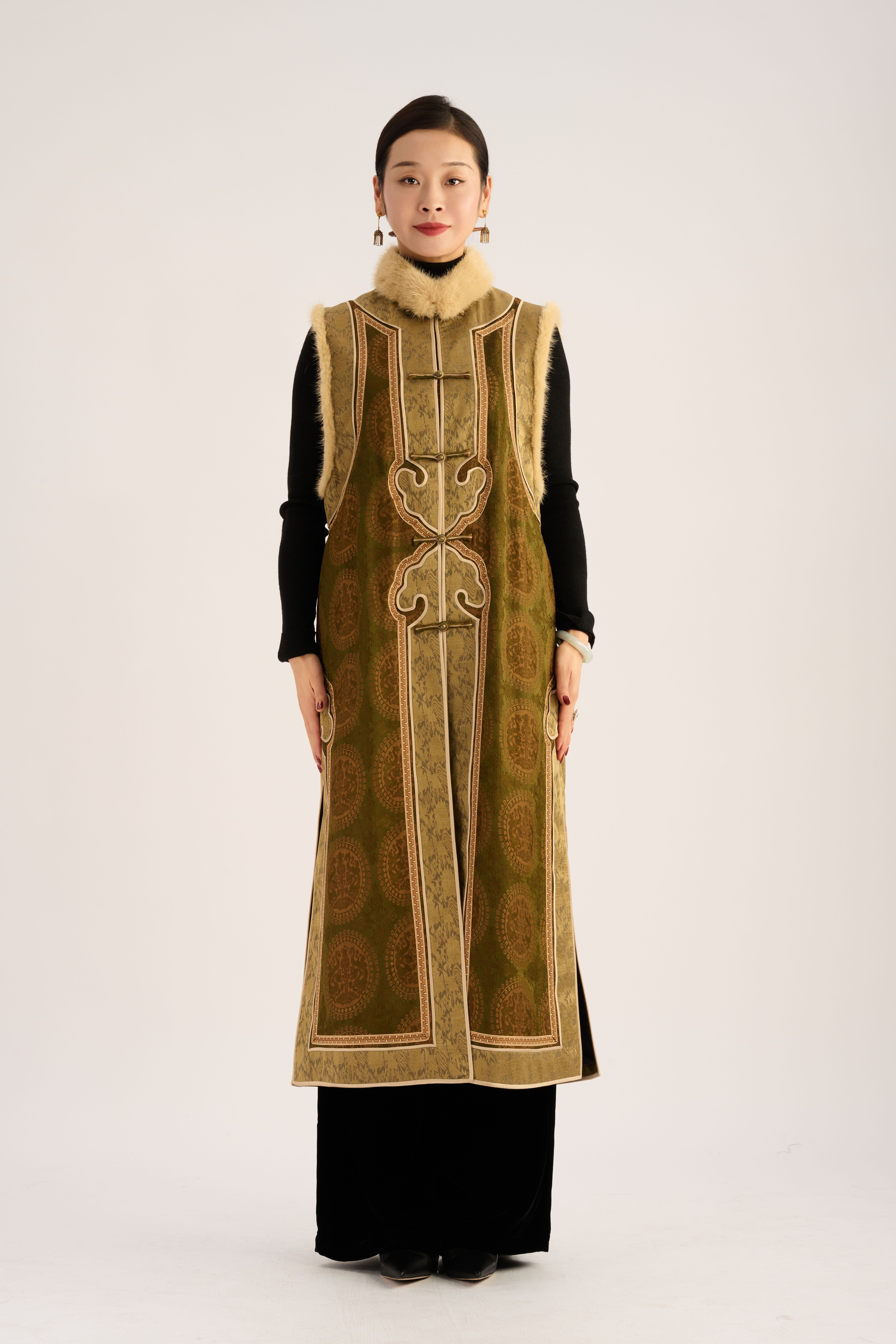 Qingqiu Pattern Coat