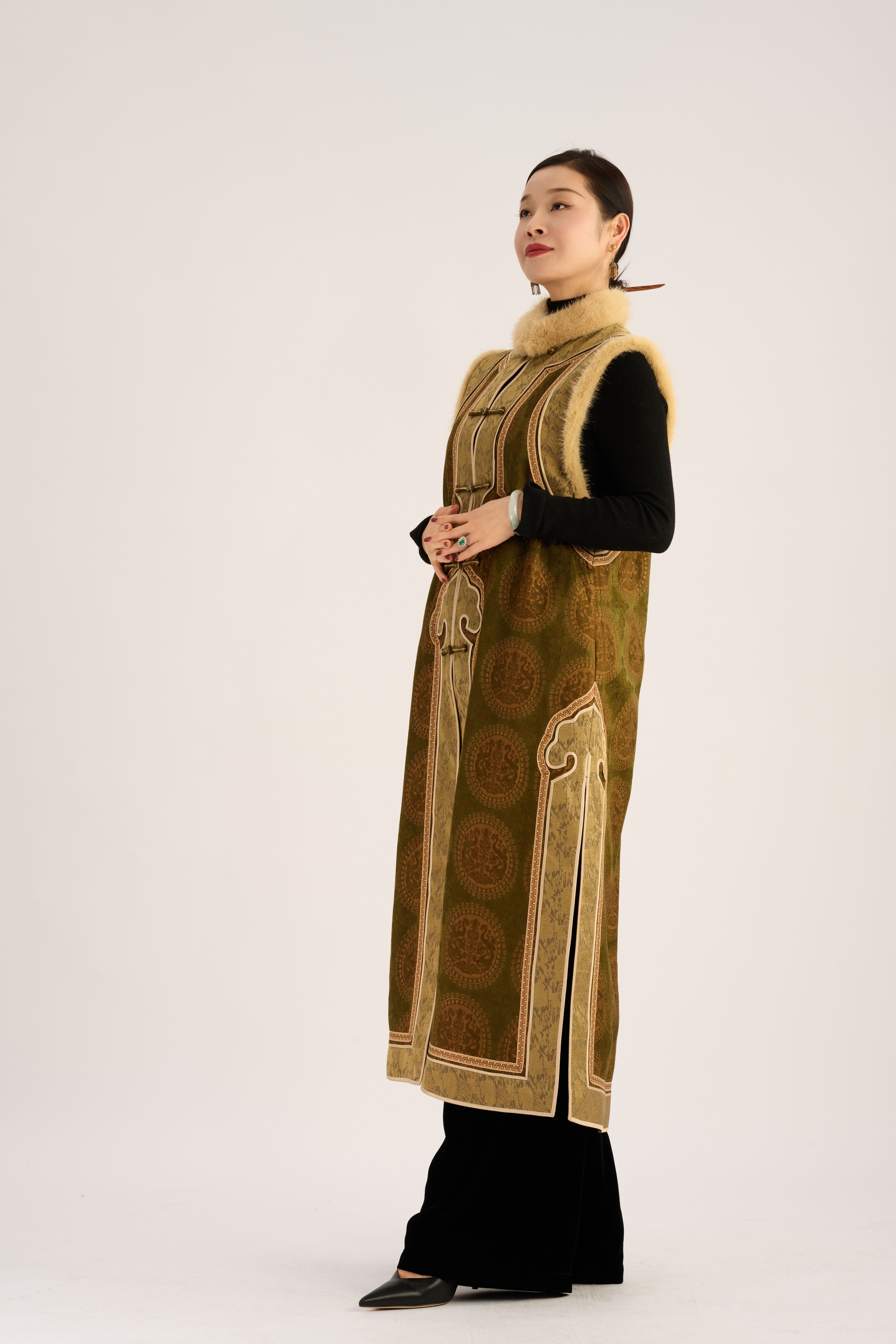 Qingqiu Pattern Coat