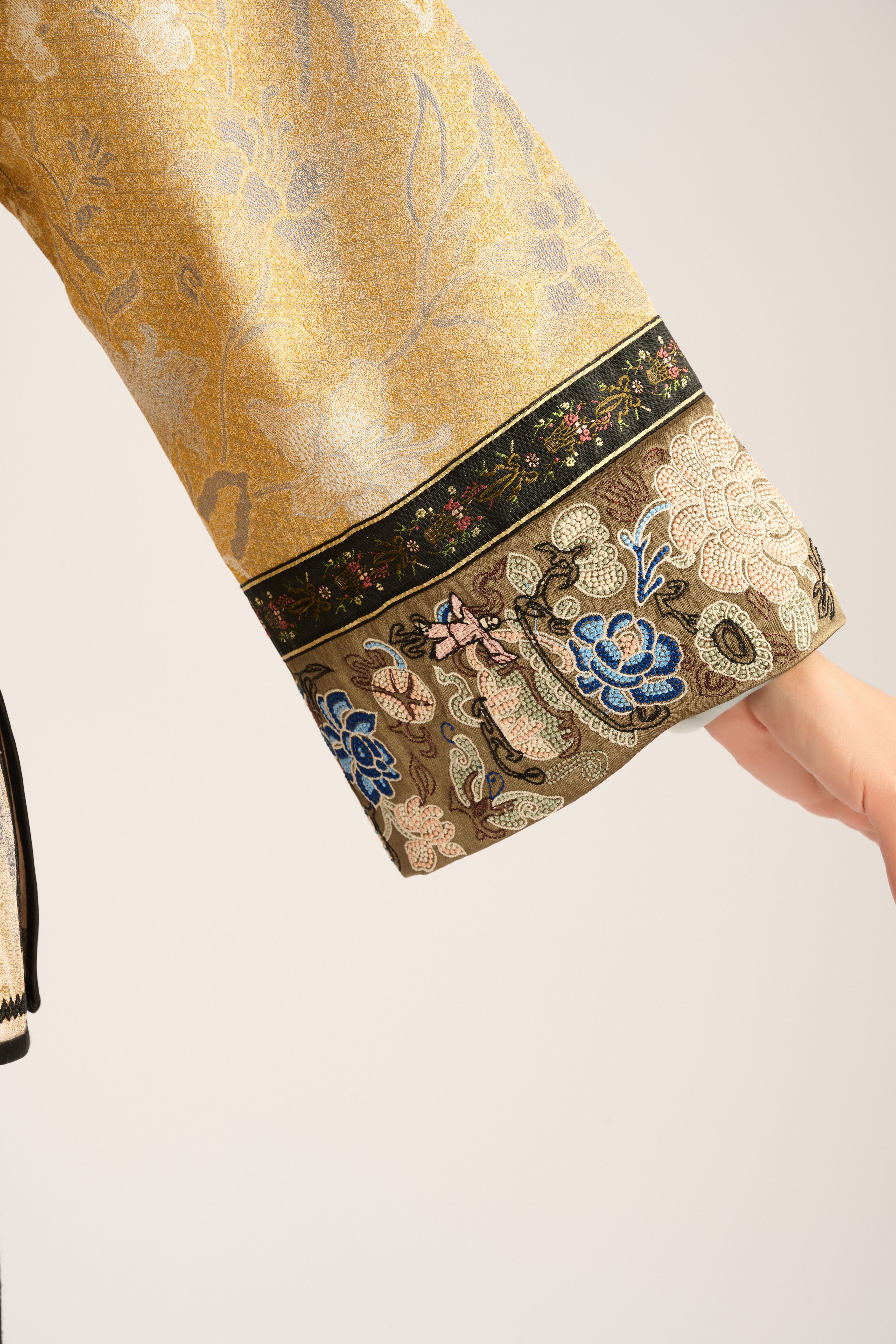 Cujin Pattern Blouse