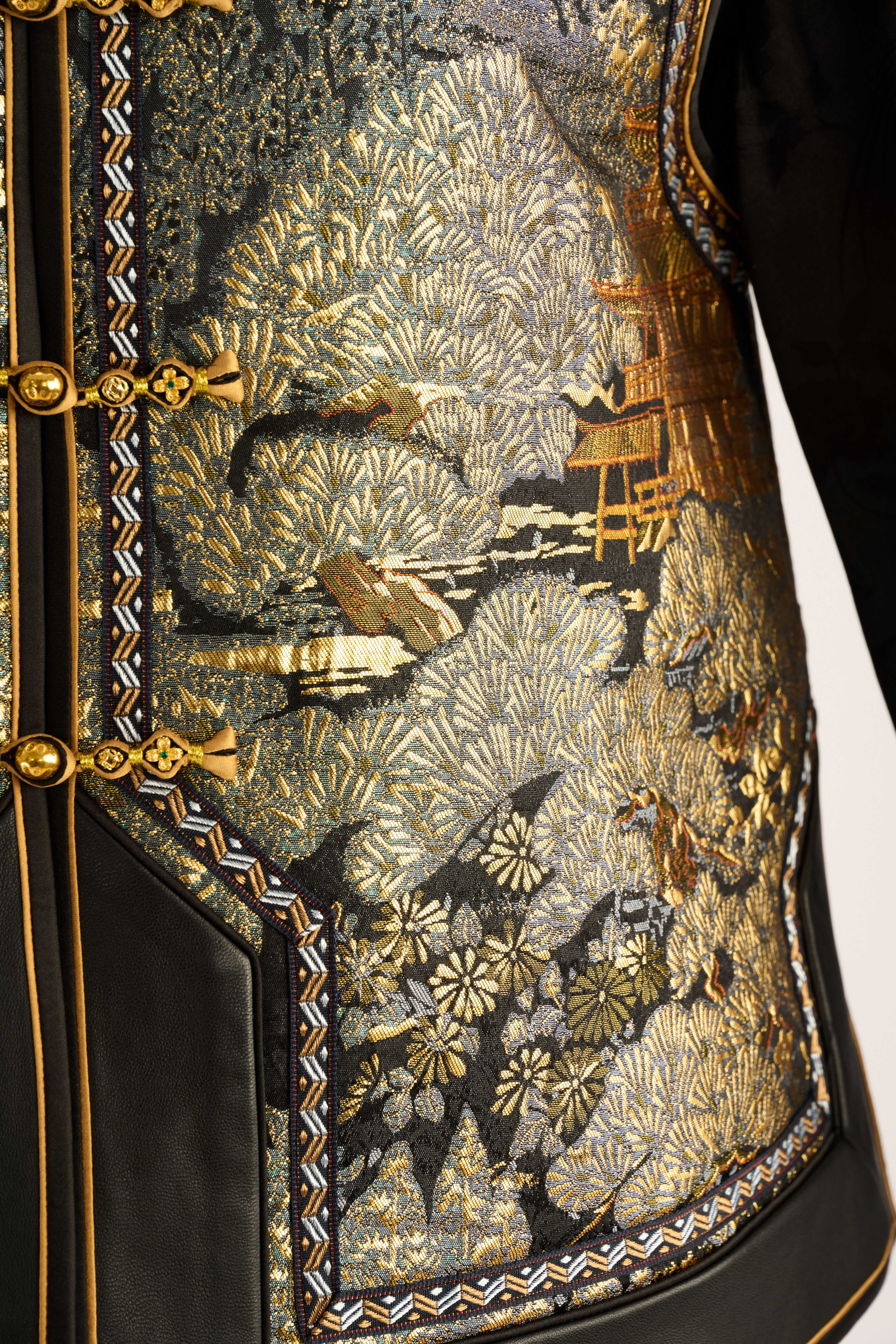 Liangye Embroidered Vest