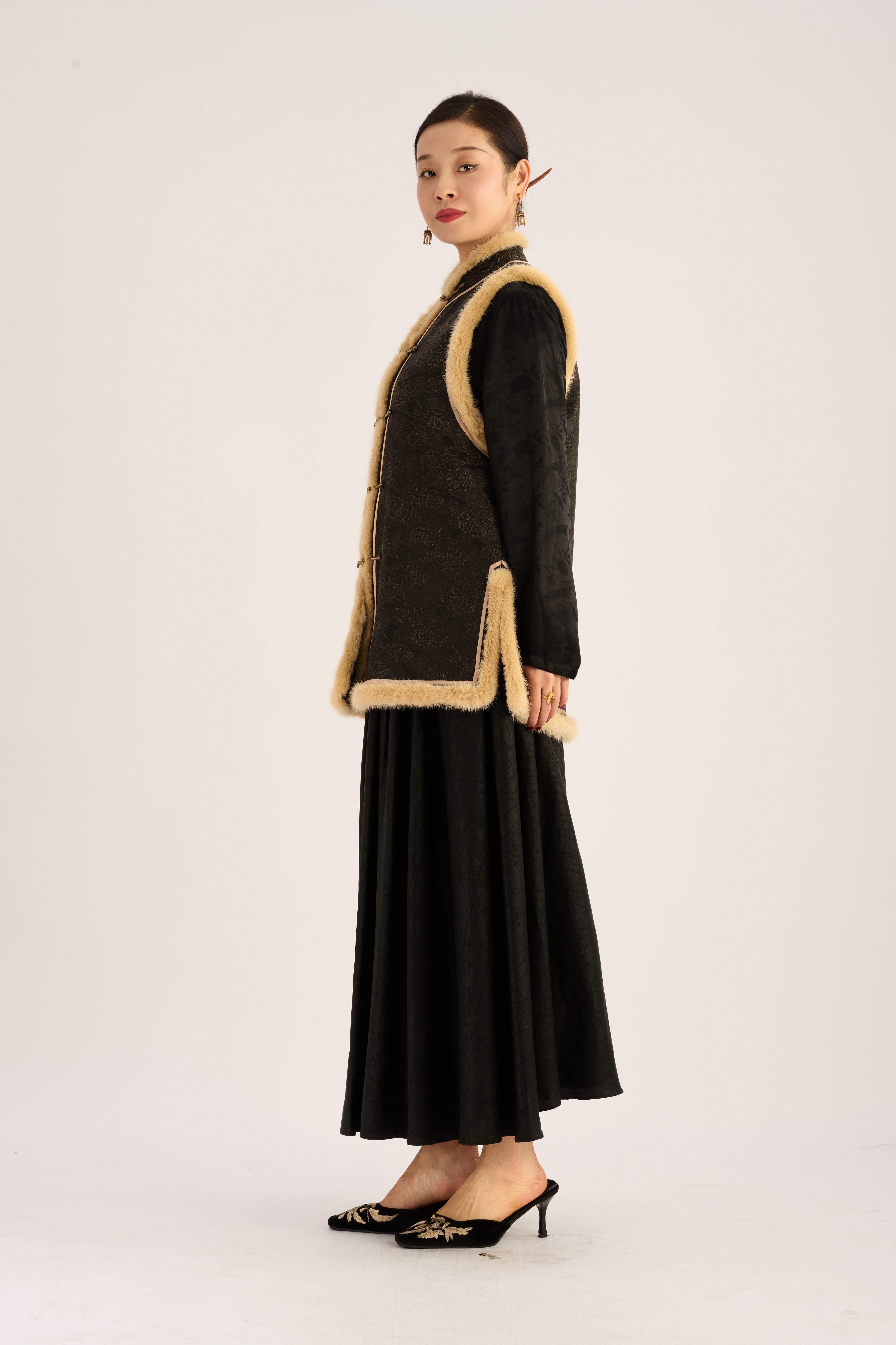 Tongxiang Pattern Vest