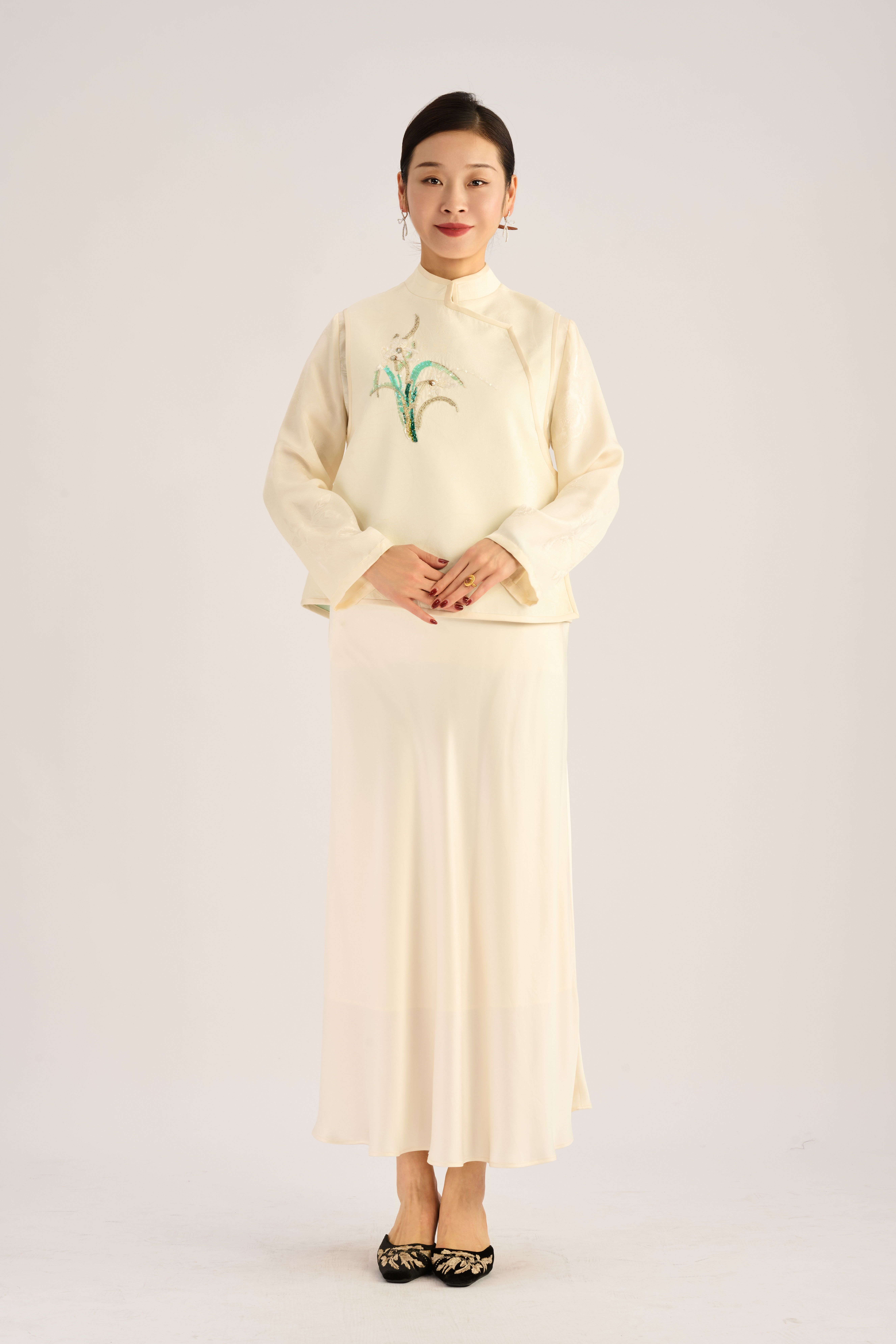 Zhuzhui Embroidered Vest