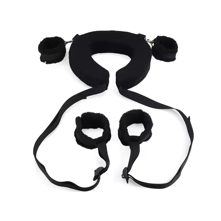 Women's Black Red Pink Leather Bondage Gear Handcuffs and Ankle Cuffs BDSM Whips Adult Sex Toys Kits 'Juguetes Sexuales'