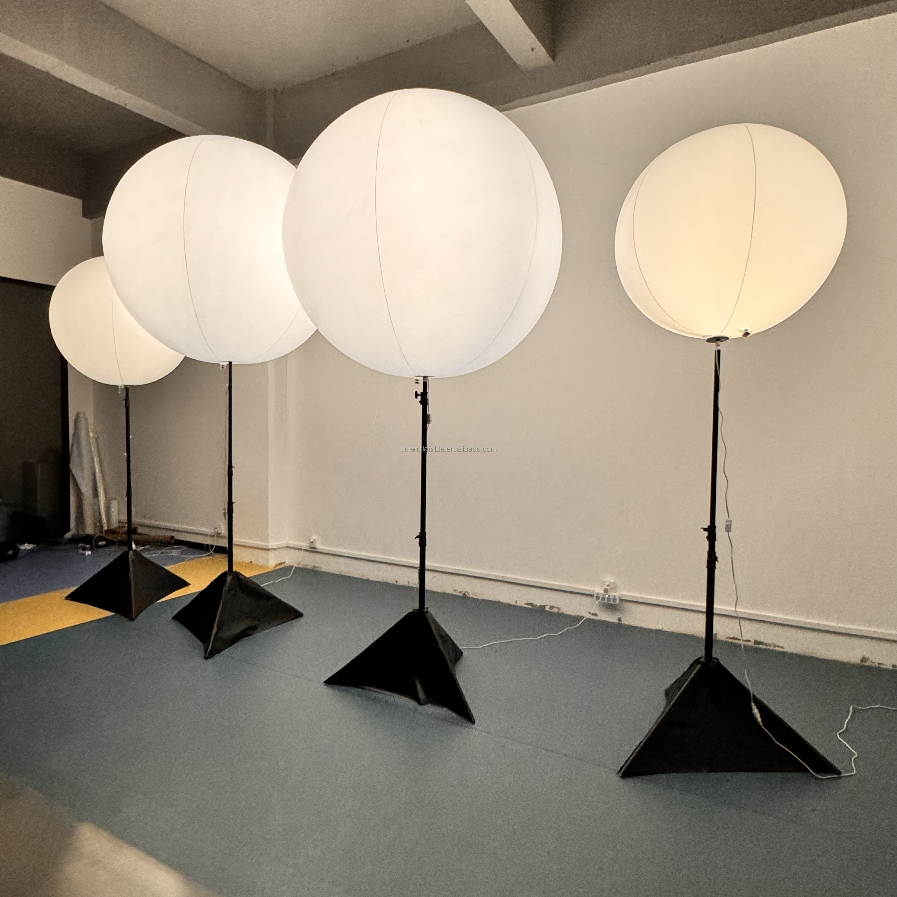 Bracket Balloon